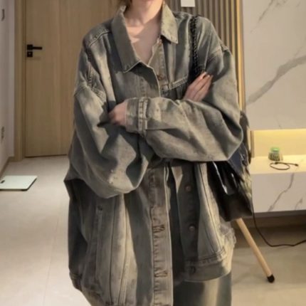 2024 American Vintage Denim Jacket - Women's Oversized Distressed Washed Jacket